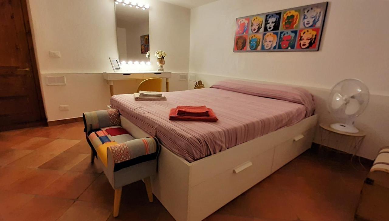 Movie Star Apartment With Garden Florenz Exterior foto